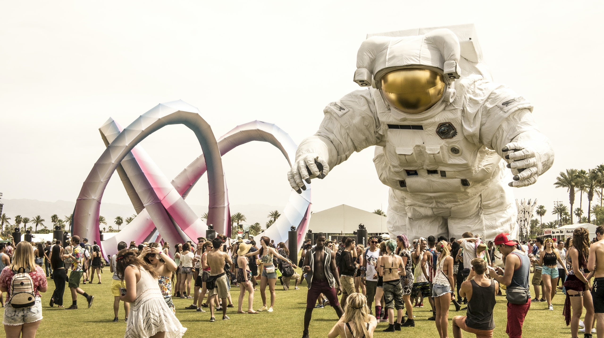 Coachella tries its luck at NFTs with an “attractive” proposal