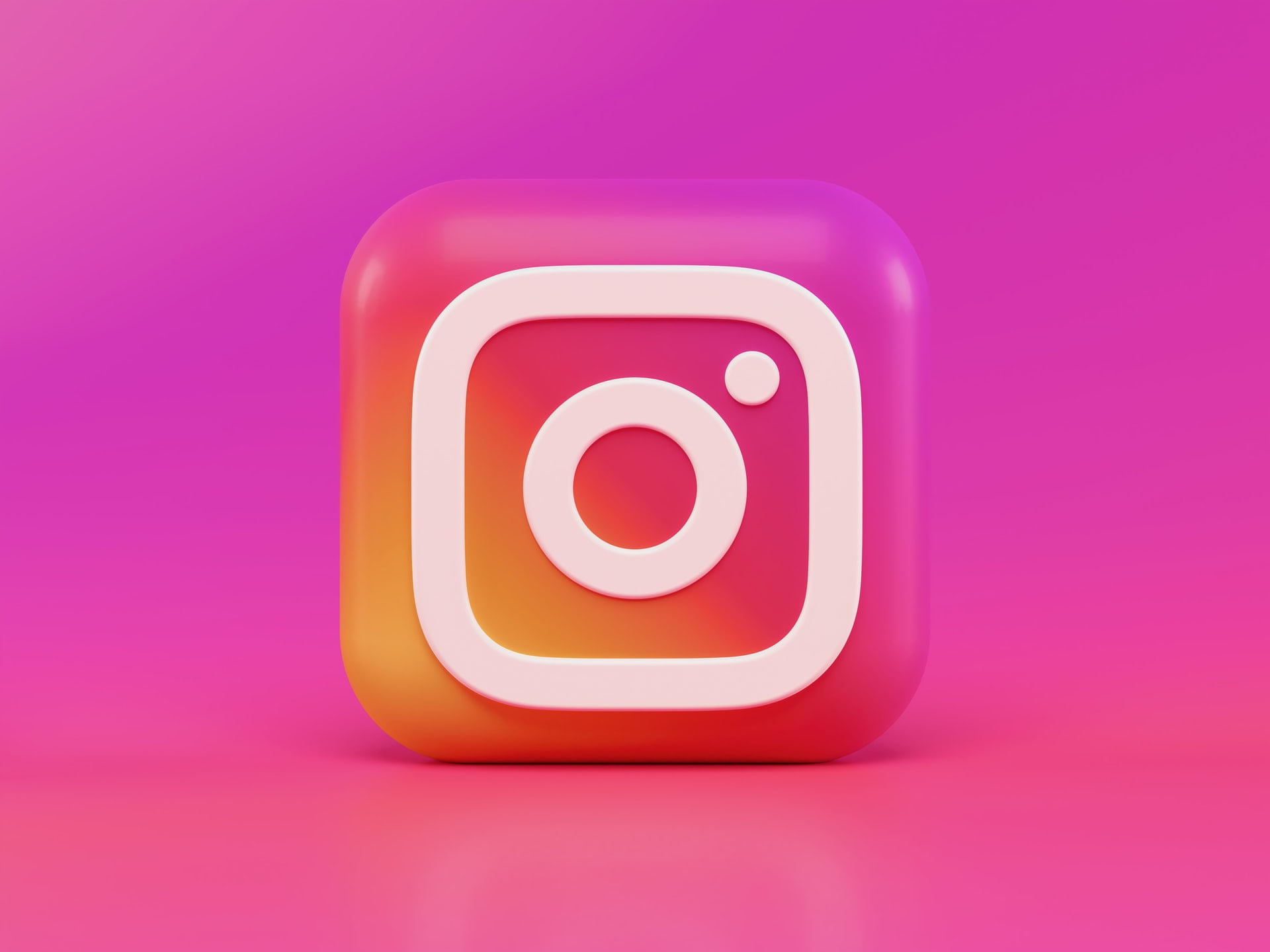 Who views your Instagram profile?  Is it possible to know?